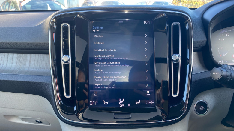 Volvo Xc40 2.0 B4P Inscription Pro 5dr Auto Petrol Estate